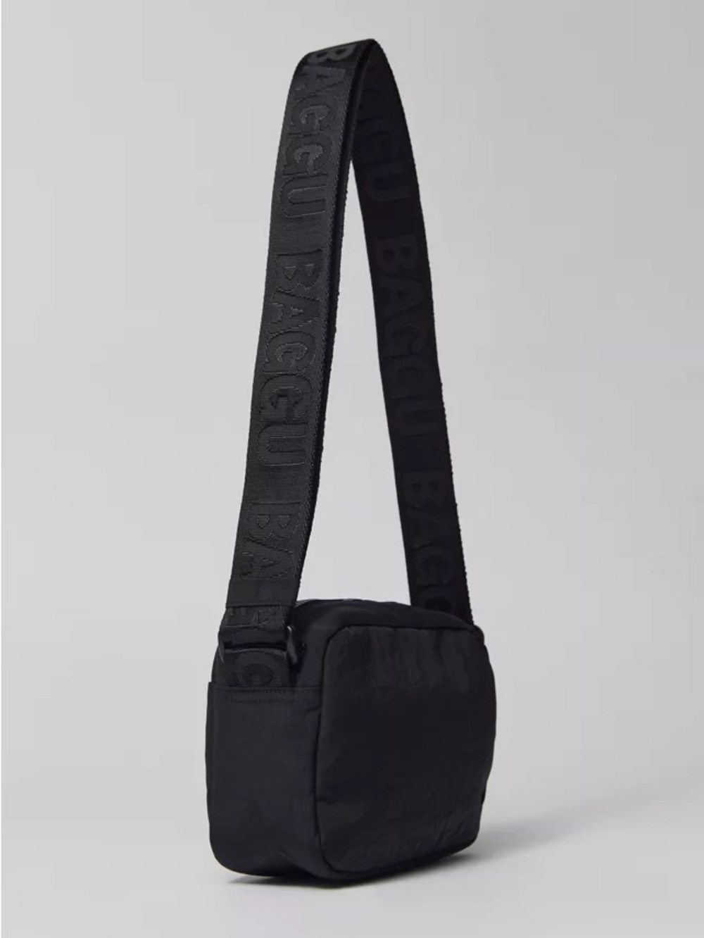 BAGGU Camera Crossbody in Black - Picture 3 of 3